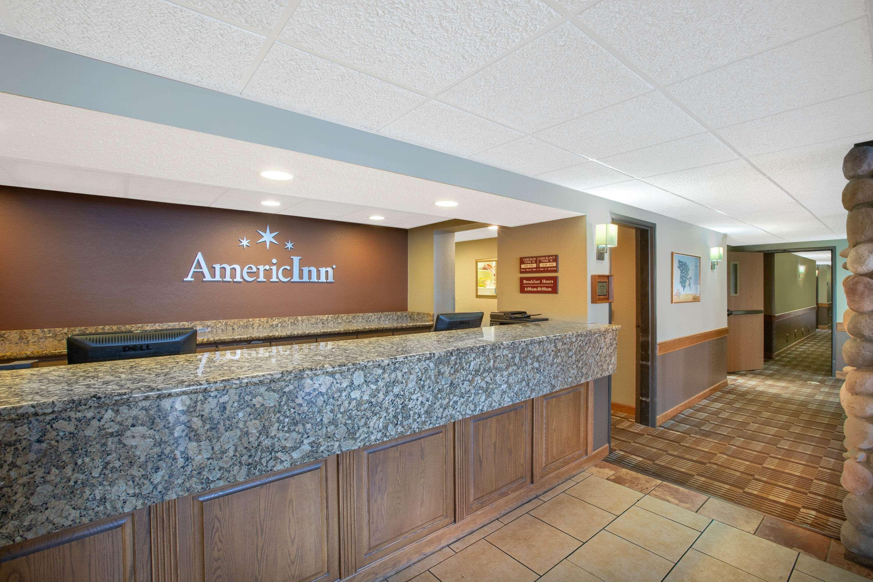 Americinn By Wyndham Lincoln North Экстерьер фото