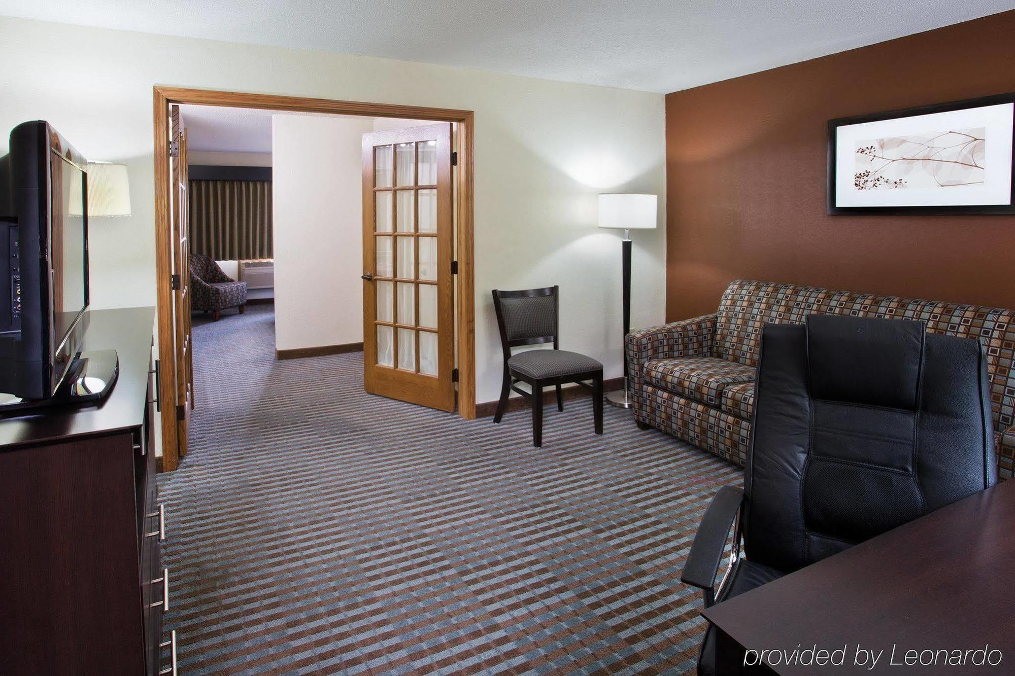 Americinn By Wyndham Lincoln North Экстерьер фото